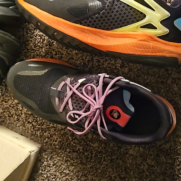 Shoes main image 4